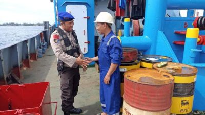 Polairud Polda Bengkulu Patroli Diperairan Muara Dua