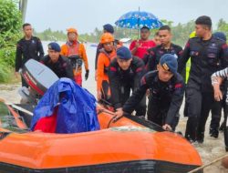 Polri Siapkan Bantuan dan Trauma Healing untuk Korban Banjir dan Longsor
