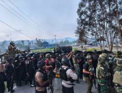 Brimob Evakuasi 6 Personel Kopassus di Yalimo, 3 Luka Berat