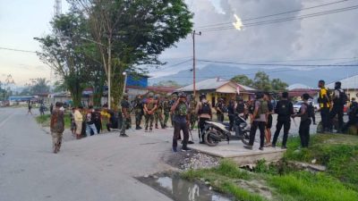 Sinergi TNI-Polri Evakuasi 6 Personel TNI AD Satgas Maleo Kopassus di Yalimo, 3 Luka Berat