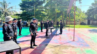 Detasemen Gegana Satbrimob Latihan Menembak Senjata Api HS