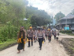 Tim K9 SAR Ditpolsatwa Baharkam Polri Bantu Pencarian Korban Bencana Alam di NTT