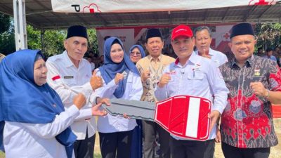 Pemprov Bengkulu Serahkan Ambulans untuk PMI