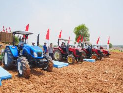 Kawal Instruksi Presiden, Kapolri Tanam Jagung Serentak di Seluruh Indonesia