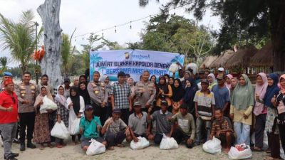 Jumat Curhat di Teluk Segara, Kapolda Bengkulu Serap Aspirasi Warga Pesisir