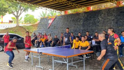 Satbrimob Gelar Pertandingan Tenis Meja Antar Satker