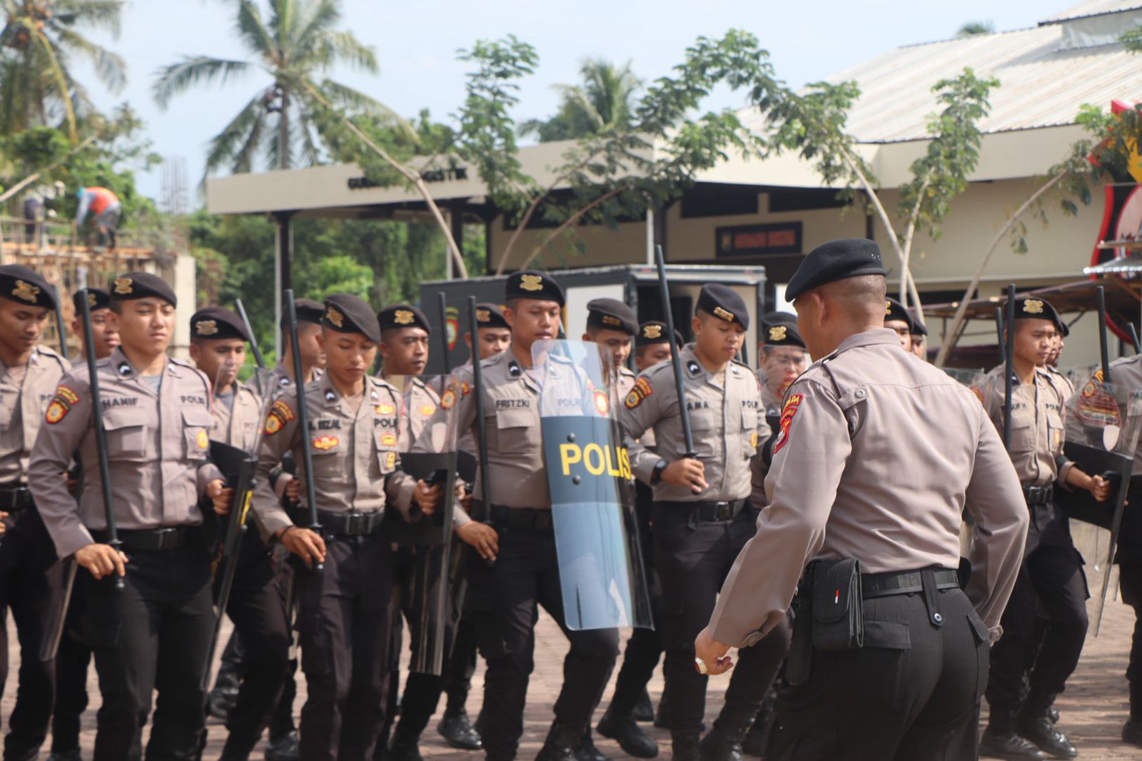 Ditsamapta Polda Bengkulu Latihan Pengamanan Massa Aksi