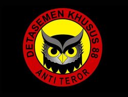 Densus 88 Tangkap 4 Terduga Teroris Pro-ISIS di Sumatera