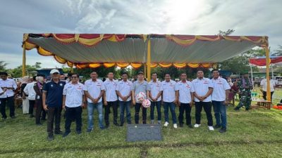 Sultan Siap Kawal Pembangunan Stadion dan SSB di Mukomuko