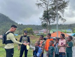 Sentuhan Kemanusiaan di Tanah Pegunungan