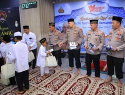 Humas Polri Beri Santunan ke 100 Anak Yatim di HUT ke-74