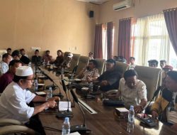 Warga Selagan Raya Geruduk DPRD Mukomuko, Tolak Penetapan Wilayah Jadi Kawasan Tambang dan Industri