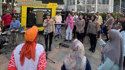 Orkes Melayu Gerobak Dorong Meriahkan CFD Bundaran HI