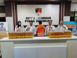 Polda Bengkulu Tangkap Produsen Minyak Goreng Kurang Takaran