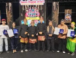 Sanggar Sirih Carano Asuhan Nana Choirul Huda, Memukau Penonton di Lapangan Sekundang Manna