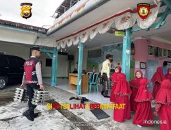 Ditsamapta Polda Bengkulu Kawal Distribusi Makanan Bergizi Gratis ke Sekolah