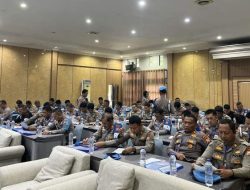 Bidpropam Sosialisasikan WBS dan SP4N LAPOR ke Personel