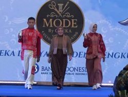 Batik Kaganga Arum Rejang Lebong Bersinar di Hekrafnas 2025