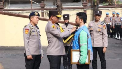 Gagalkan Curanmor di Cakung, Ojol Kamtibmas Raih Penghargaan Kapolda Metro Jaya