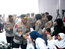 Wakapolri Salurkan Santunan dan Gelar Bakti Sosial di SMA Kemala Taruna Bhayangkara Bogor