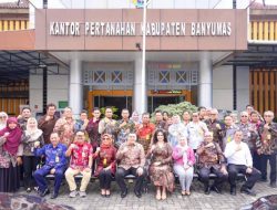 Wamen Ossy Tekankan Layanan Prima saat Tinjau Kantah Banyumas