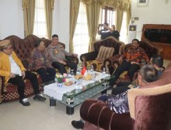 Wakapolda Bengkulu dan Forkopimda Sambut Menteri BKKBN RI di Bandara Fatmawati