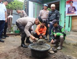 Wujudkan Polri Hadir untuk Rakyat, Polda Bengkulu Bedah Rumah Anggota Komunitas Ojol