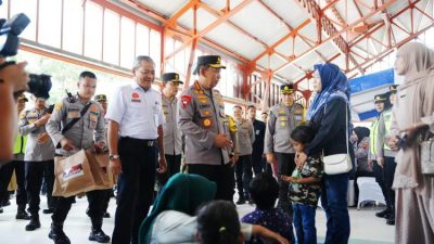 Kapolri Tinjau Kesiapan Pengamanan dan Layanan Nataru di Stasiun Tawang Semarang