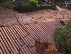 Banjir Rendam Dusun Curup, Warga Minta Bantuan