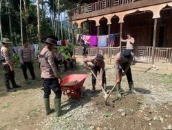 Gotong Royong Pulihkan Pesantren Terdampak Banjir Bandang, Polres Nagan Raya Turun Langsung