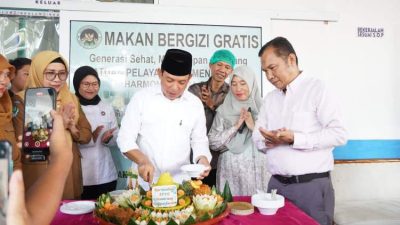 Wali Kota Bengkulu Resmikan Dapur MBG di Sungai Serut, Tekankan SOP Pengolahan