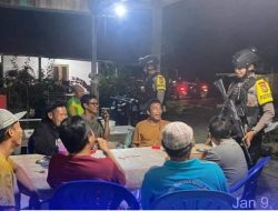 Patroli Dini Hari, Brimob Polda Bengkulu Jaga Keamanan Permukiman Warga