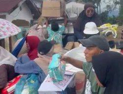 Polri Salurkan Bantuan Sembako untuk Korban Banjir Bandang di Gurun Laweh