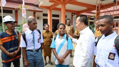 Sekolah Rakyat Jadi Solusi Putus Sekolah Anak Papua