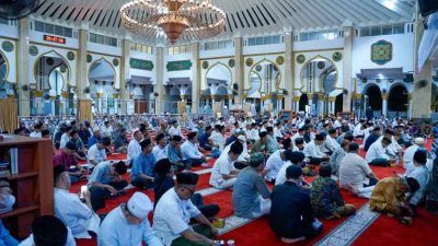 Isra Mi’raj di Masjid Raya Baitul Izzah, Gaungkan Spirit Ibadah dan Peduli Lingkungan