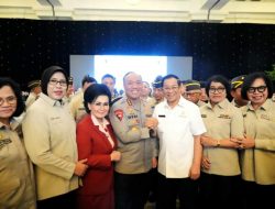 Agum Gumelar Tegaskan: Kedudukan Polri Selalu di Bawah Presiden