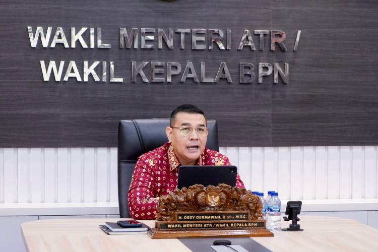 Wakil Menteri ATR/BPN Ossy Dermawan memaparkan pemanfaatan artificial intelligence untuk pengelolaan data pertanahan dan tata ruang dalam webinar nasional