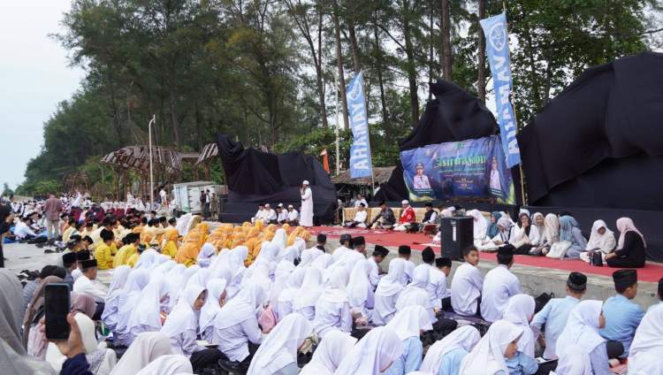 Remaja Islam Masjid Kota Bengkulu mengikuti kegiatan pembinaan