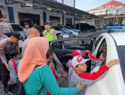 Siswa TK Tunas Harapan Belajar Lalu Lintas di Polda Bengkulu