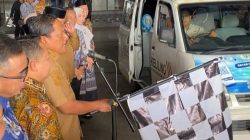 Wakil Gubernur Bengkulu bersama kepala daerah melepas mobil Samsat Keliling berbasis QRIS untuk optimalisasi PAD.