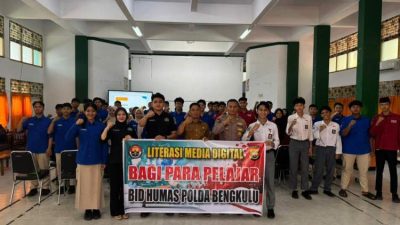 Bidhumas Polda Bengkulu Edukasi Pelajar SMKN 1 tentang Literasi Digital dan Anti Cyberbullying