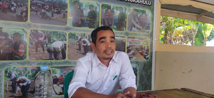 Abdul Rahman memberikan keterangan sebagai saksi terkait laporan guru besar di Polsek Muara Bangkahulu Bengkulu