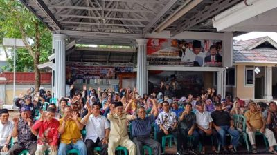 Anggota DPRD Bengkulu H Suharto berdialog dengan warga saat reses 2026 di Kota Bengkulu