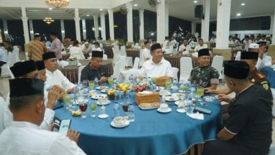 Wakil Bupati Asahan Rianto menyampaikan sambutan saat Safari Ramadan 1447 H di Pendopo Rumah Dinas Bupati Asahan