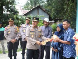 Kapolda Bengkulu Resmikan Bedah Rumah ke-66 dan 67 di Seluma