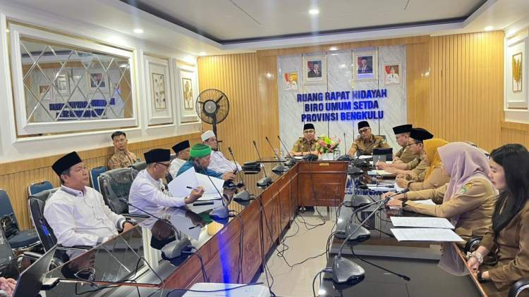 Asisten I Pemprov Bengkulu Khairil Anwar memimpin rapat persiapan MTQ Nasional XXXVII 2026 di Kabupaten Seluma, Bengkulu