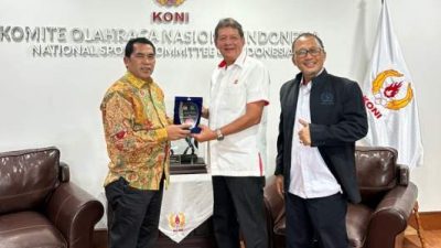 Ketua KONI Rejang Lebong Juliansyah Yayan bertemu Sekjen KONI Pusat Tb. Lukman Djajadikusuma untuk sinergi pembinaan olahraga prestasi
