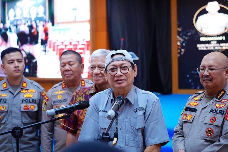 Komjen Pol Prof. Dr. Chryshnanda Dwilaksana menyampaikan pandangan reformasi Polri saat bedah buku Alter Ego Listyo Sigit Presisi di STIK Lemdiklat Polri