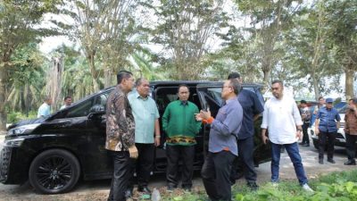 Bupati Asahan mengikuti pertemuan virtual dengan Kemendagri membahas KPDBU rumah sakit bertaraf internasional di Asahan.