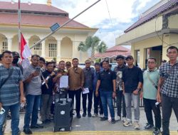 Demo Mahasiswa di Kantor PTPN IV Regional II Medan, Desak Pencopotan Manajemen Kebun Sei Kopas